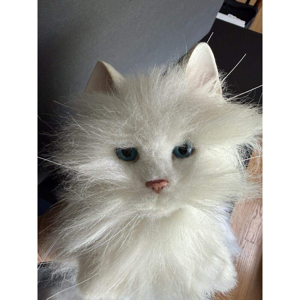2002 FurReal Friends White Persian Cat Tiger Electronics AS IS Plush